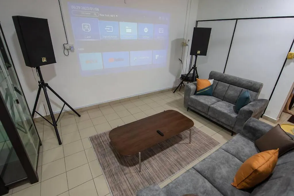 Holiday home De Luma @3Bedroom  Bukit Mertajam